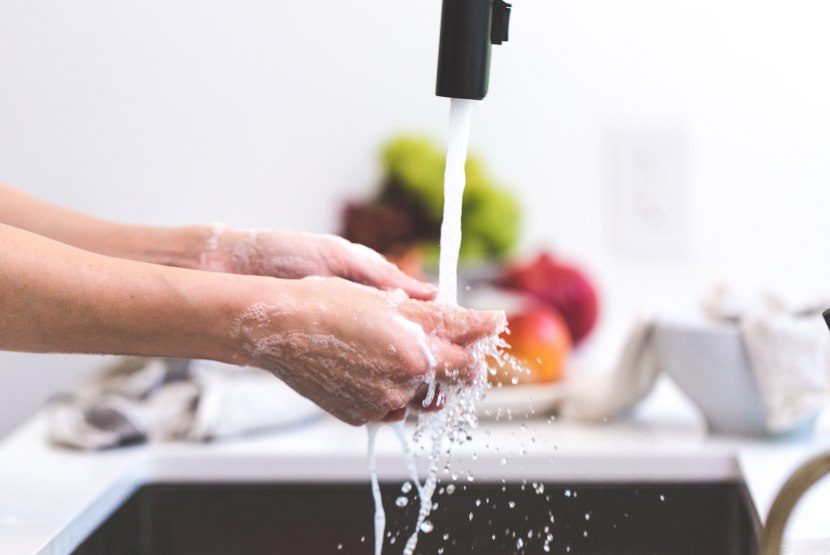 Zlewozmywak granitowy – 7 zalet dzięki którym będzie idealnym dopełnieniem Twojej kuchni